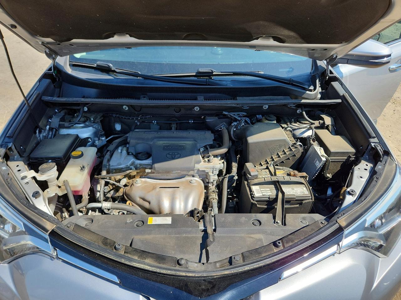 2017 TOYOTA RAV4 LIMITED photo 23