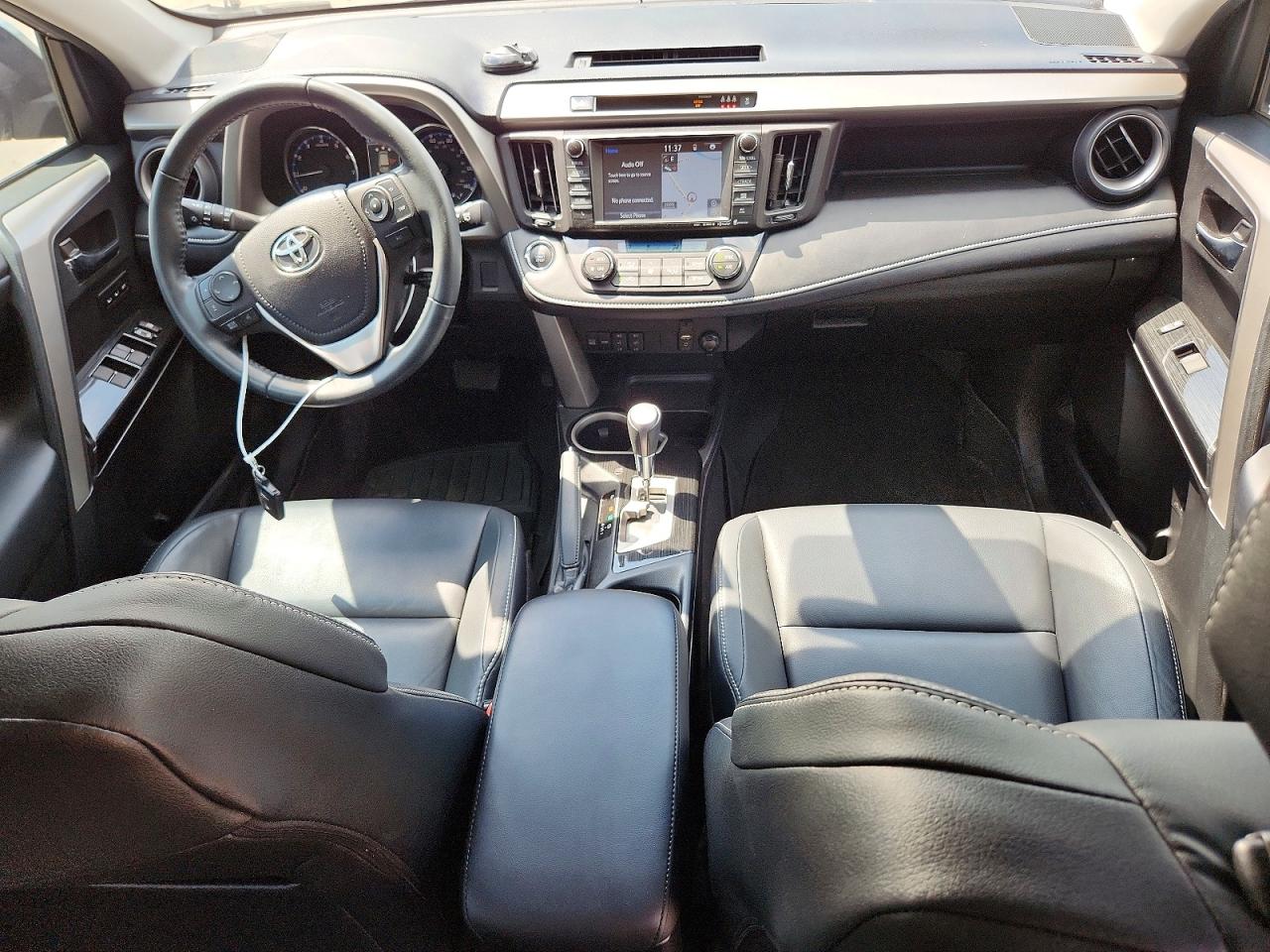 2017 TOYOTA RAV4 LIMITED photo 15