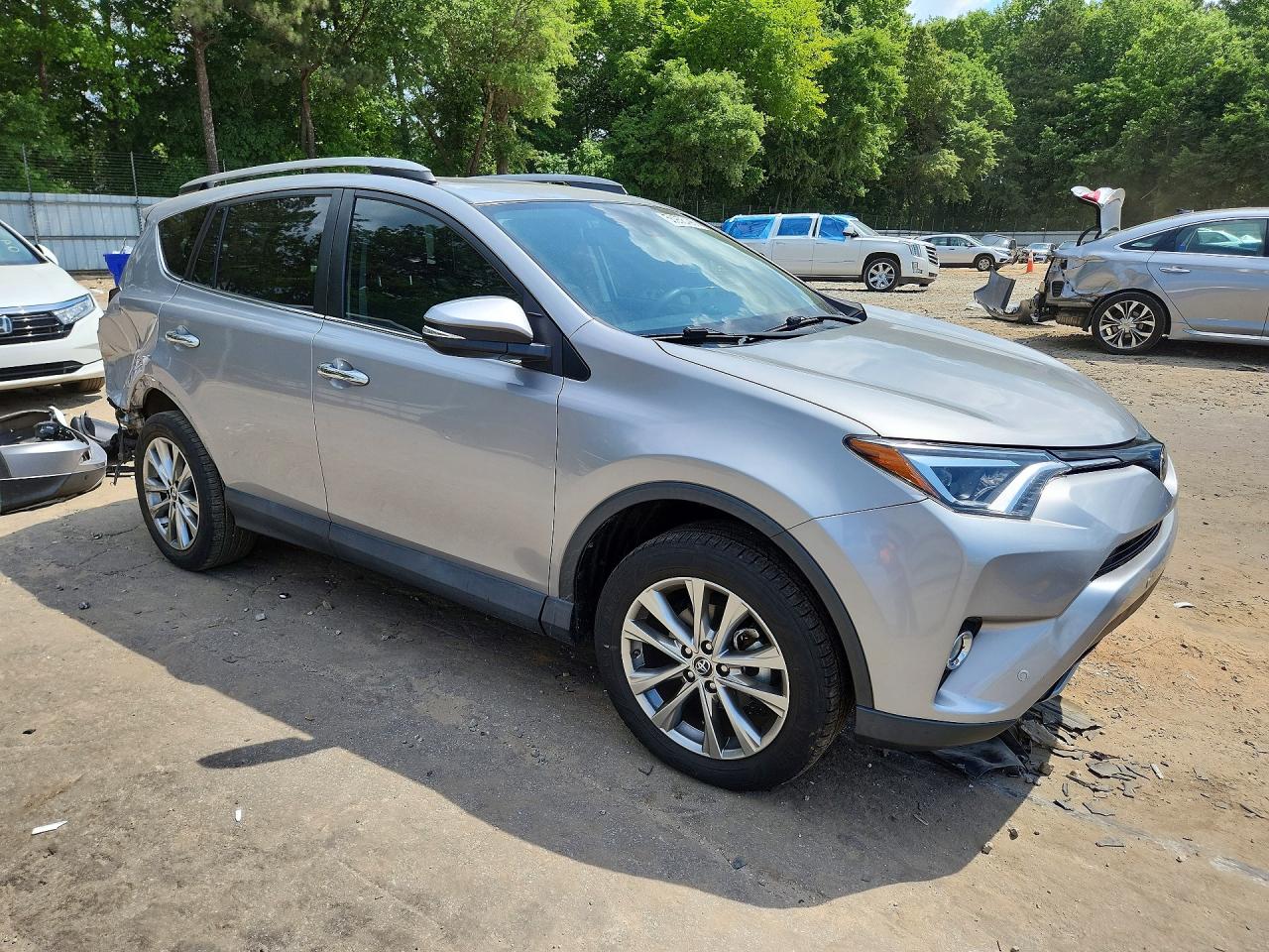 2017 TOYOTA RAV4 LIMITED photo 7