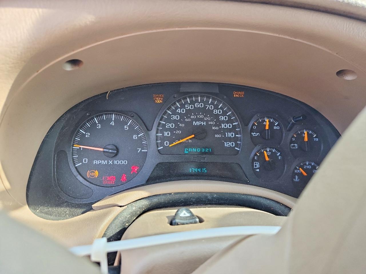 2004 CHEVROLET TRAILBLAZER LS photo 17