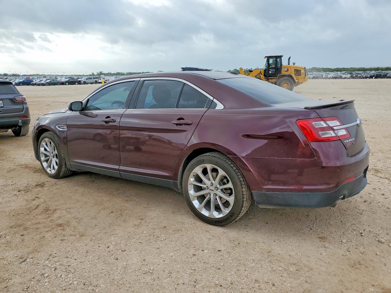 2018 FORD TAURUS LIMITED photo 2
