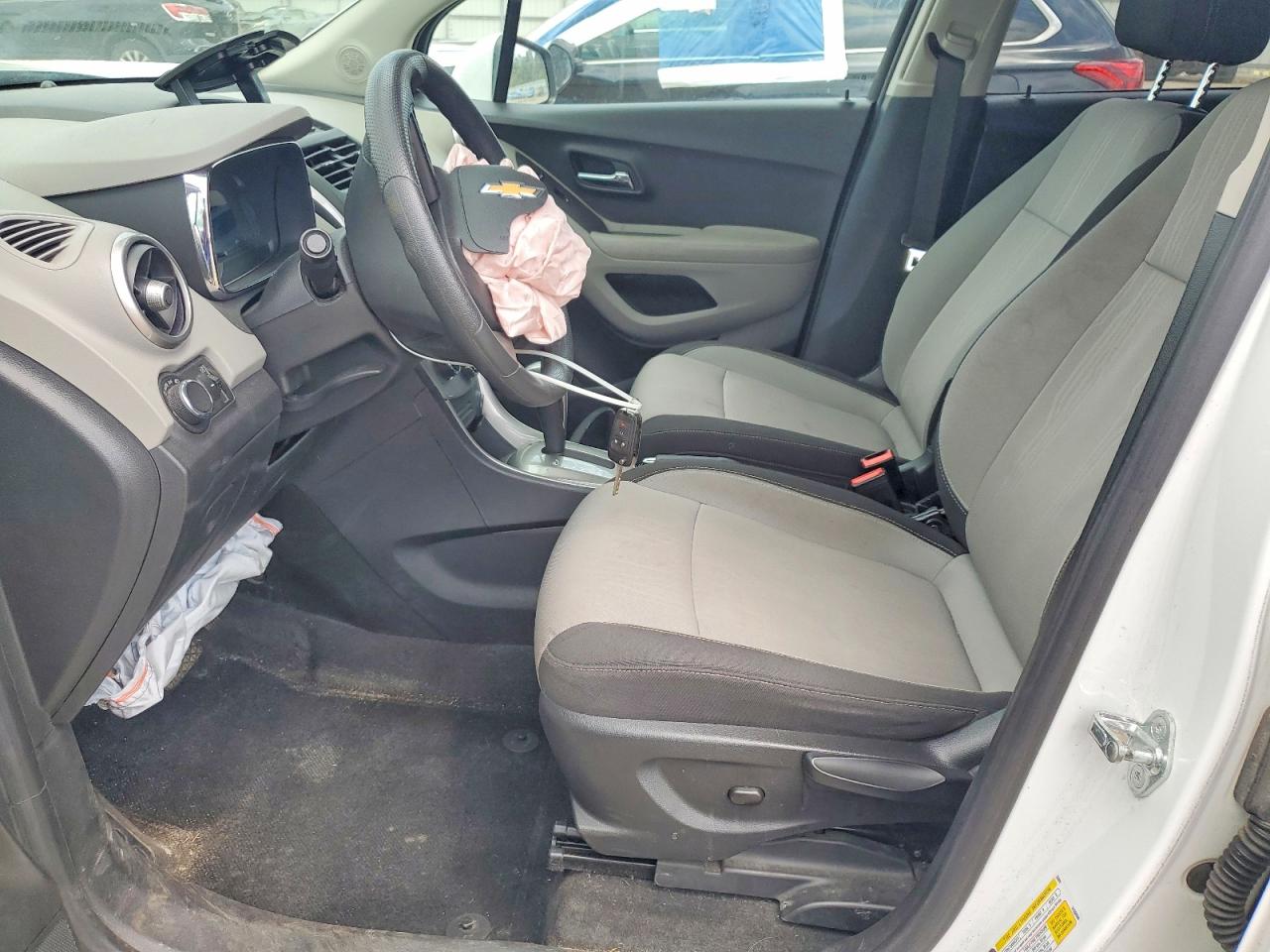 2015 CHEVROLET TRAX 1LT photo 19