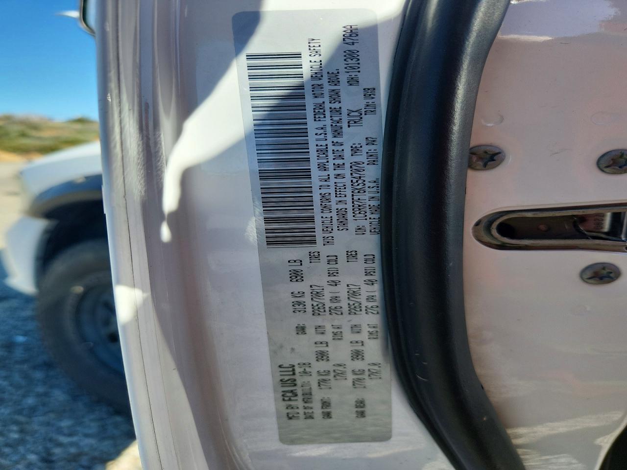 2019 RAM 1500 CLASSIC TRADESMAN photo 13