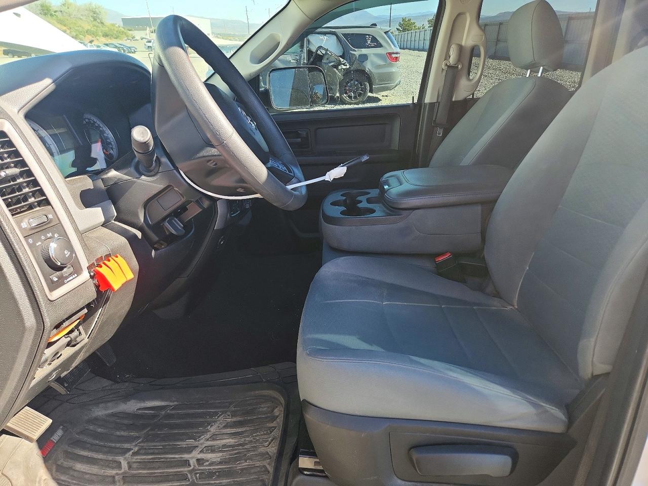 2019 RAM 1500 CLASSIC TRADESMAN photo 7