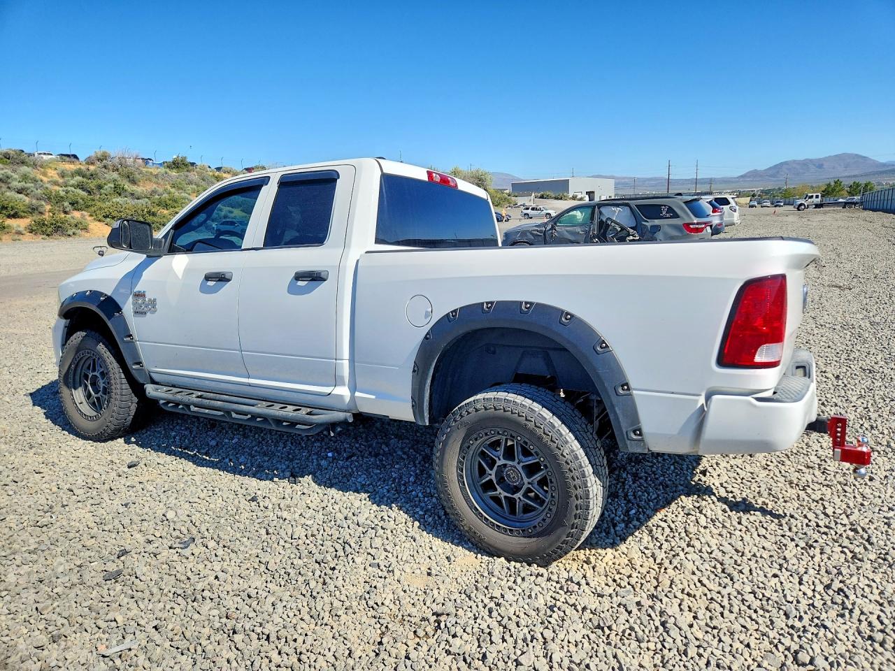 2019 RAM 1500 CLASSIC TRADESMAN photo 2