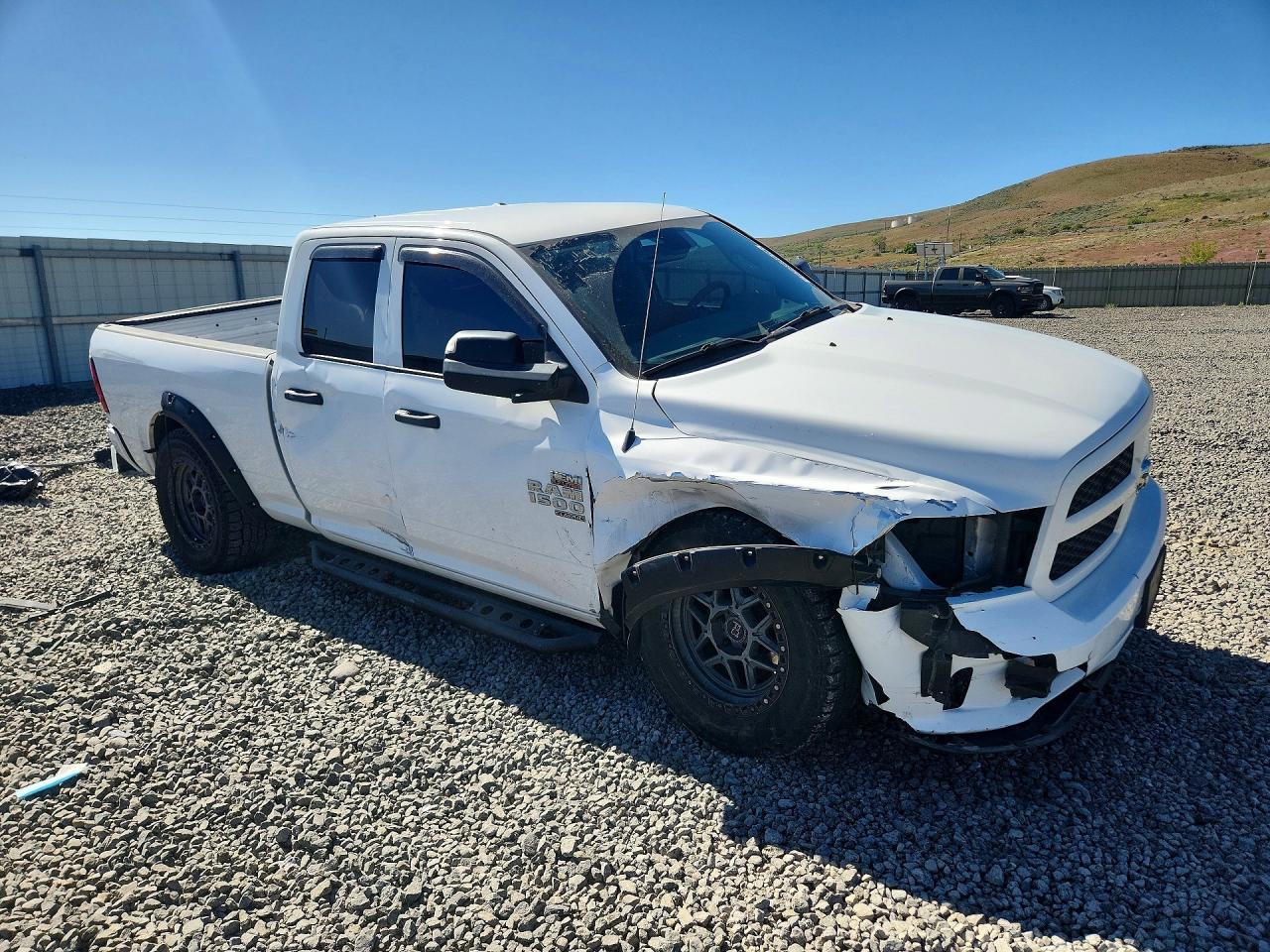 2019 RAM 1500 CLASSIC TRADESMAN photo 4