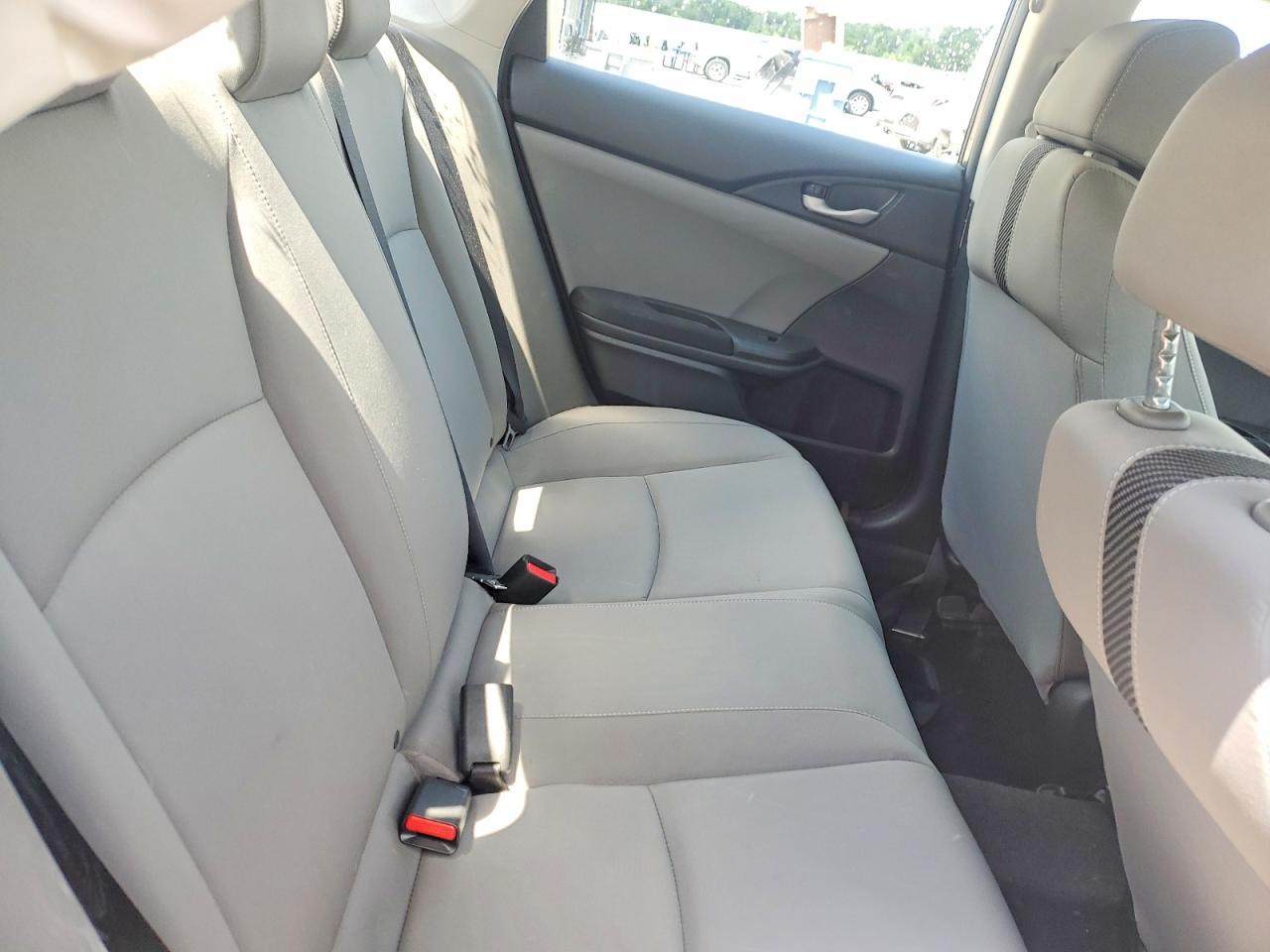2017 HONDA CIVIC LX photo 19