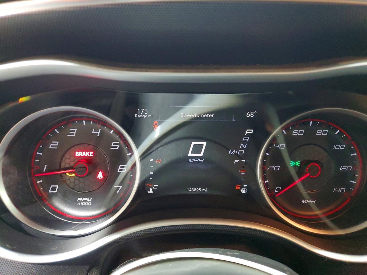 2015 DODGE CHARGER SXT photo 25