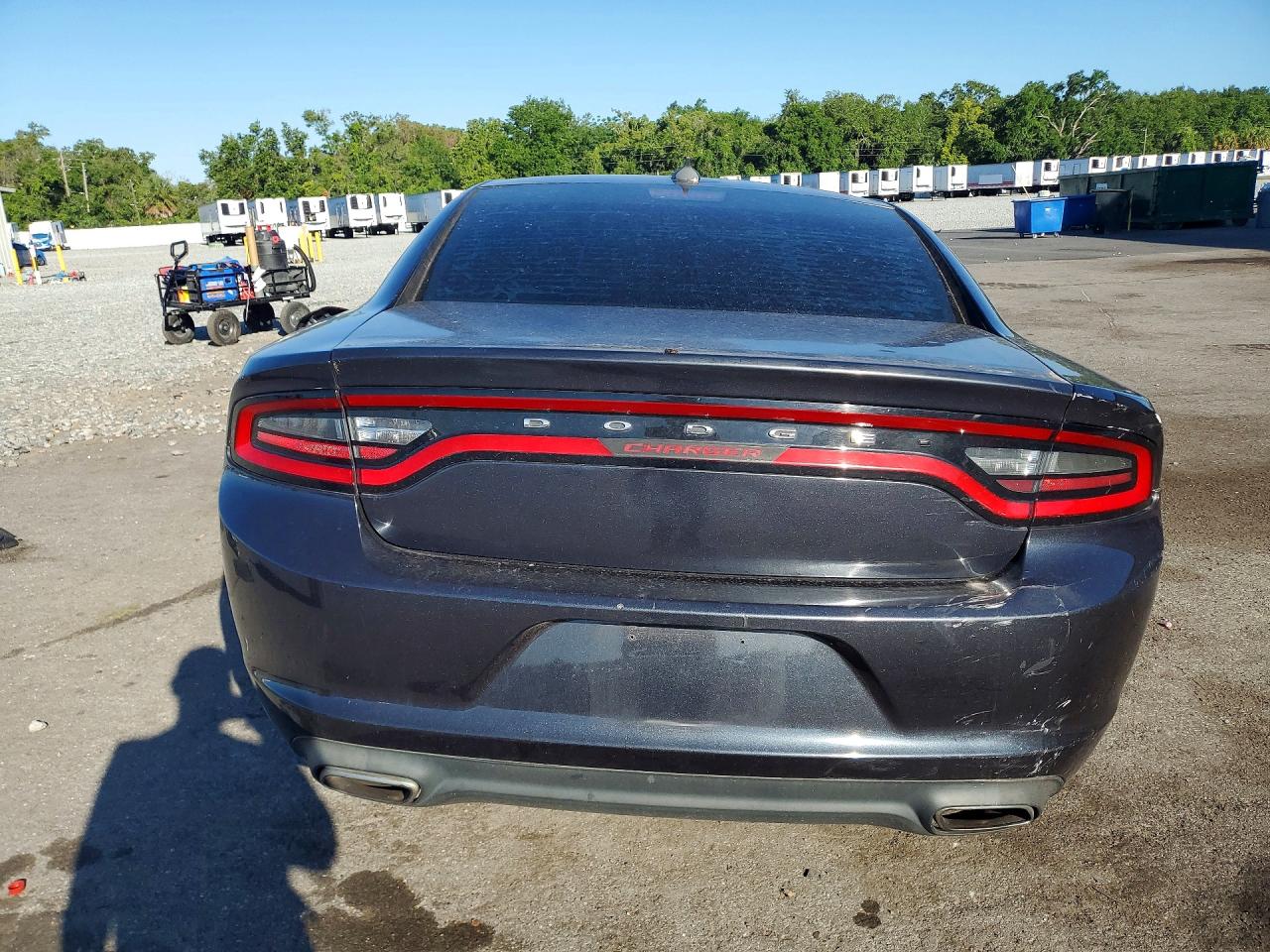 2017 DODGE CHARGER SXT photo 16