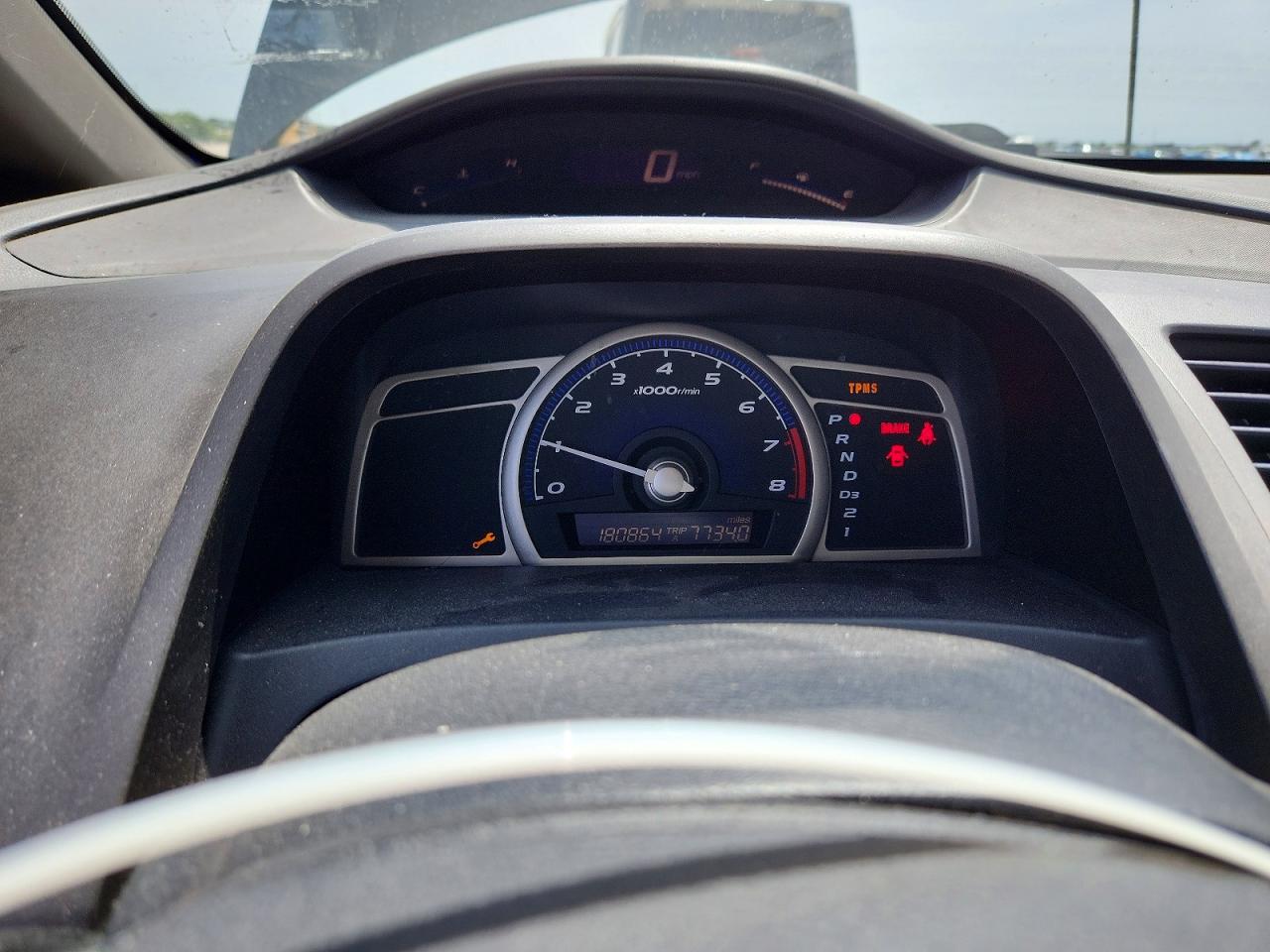 2011 HONDA CIVIC VP photo 17