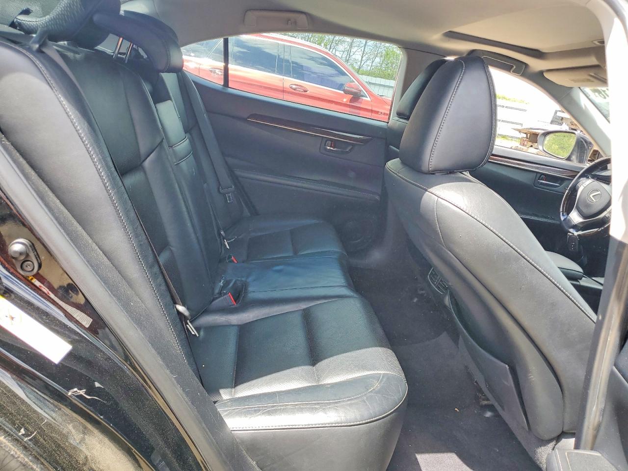 2013 LEXUS ES 350 photo 19