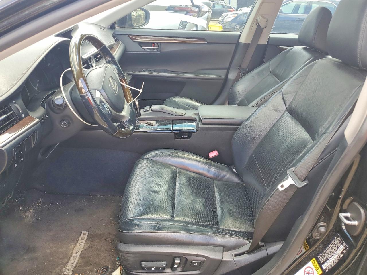 2013 LEXUS ES 350 photo 13