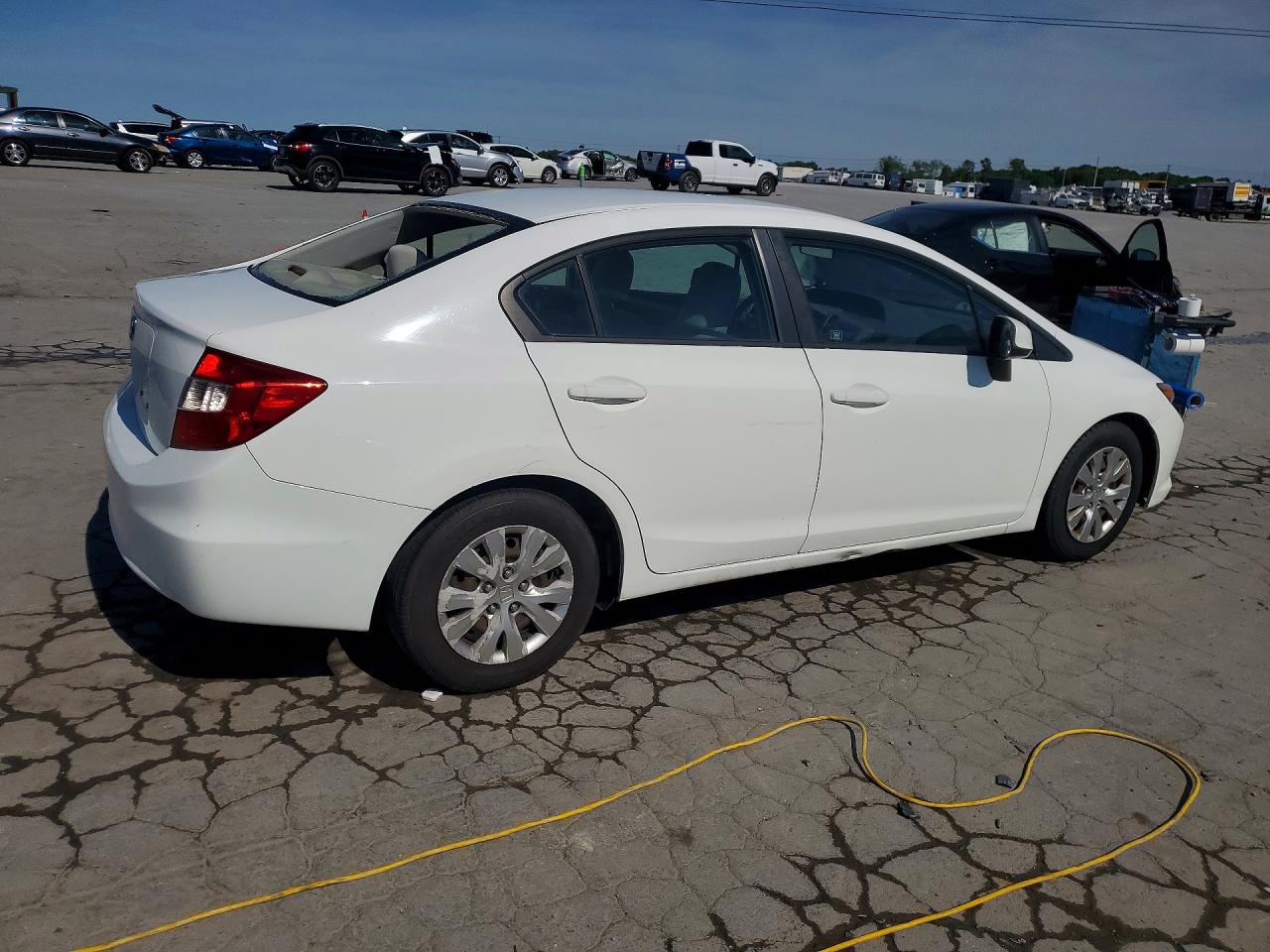 2012 HONDA CIVIC LX photo 5