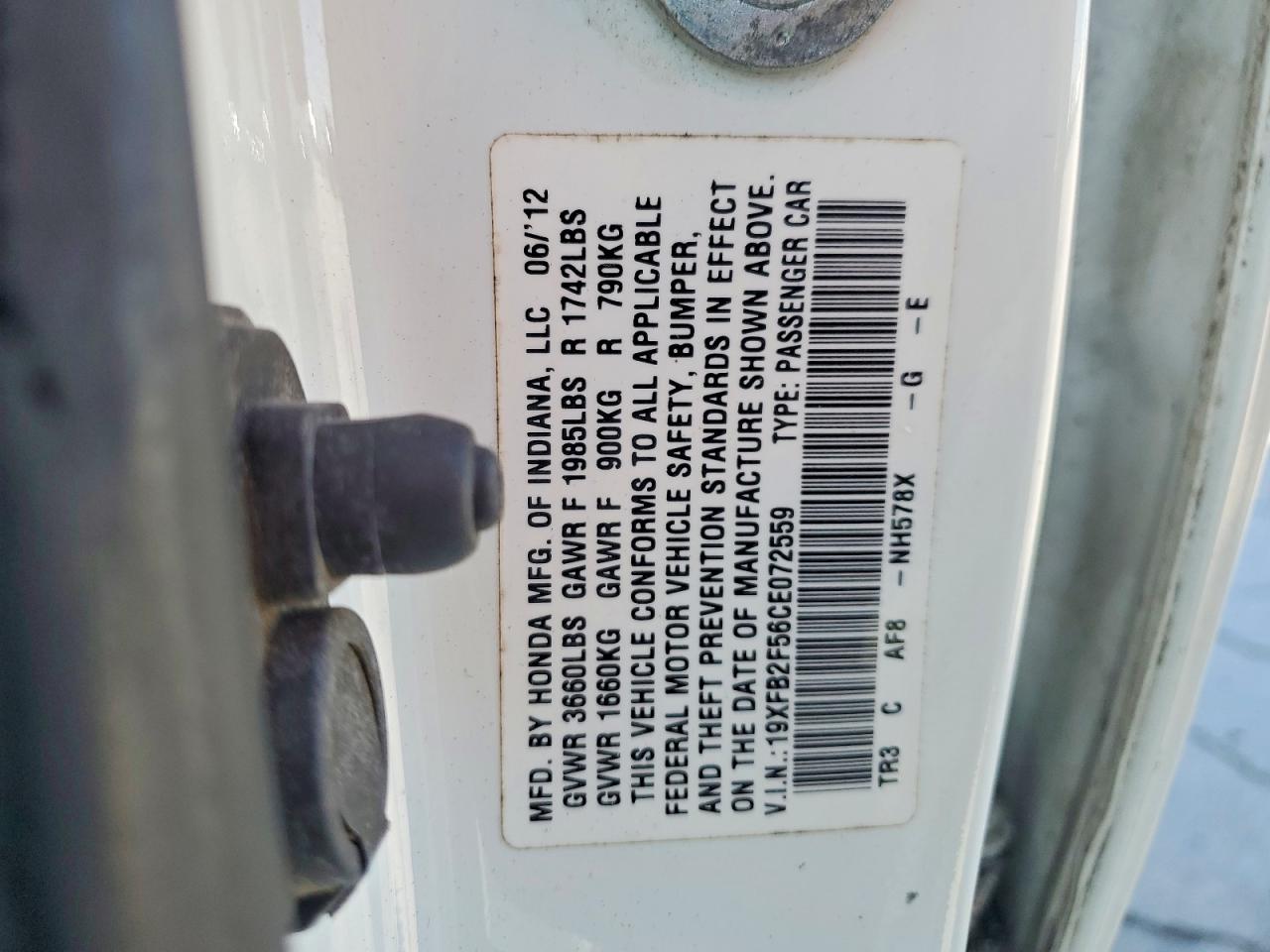 2012 HONDA CIVIC LX photo 23