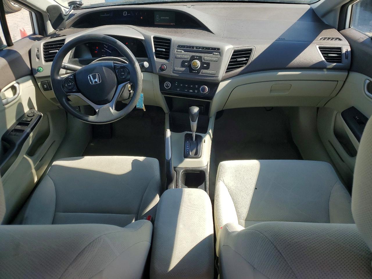 2012 HONDA CIVIC LX photo 15