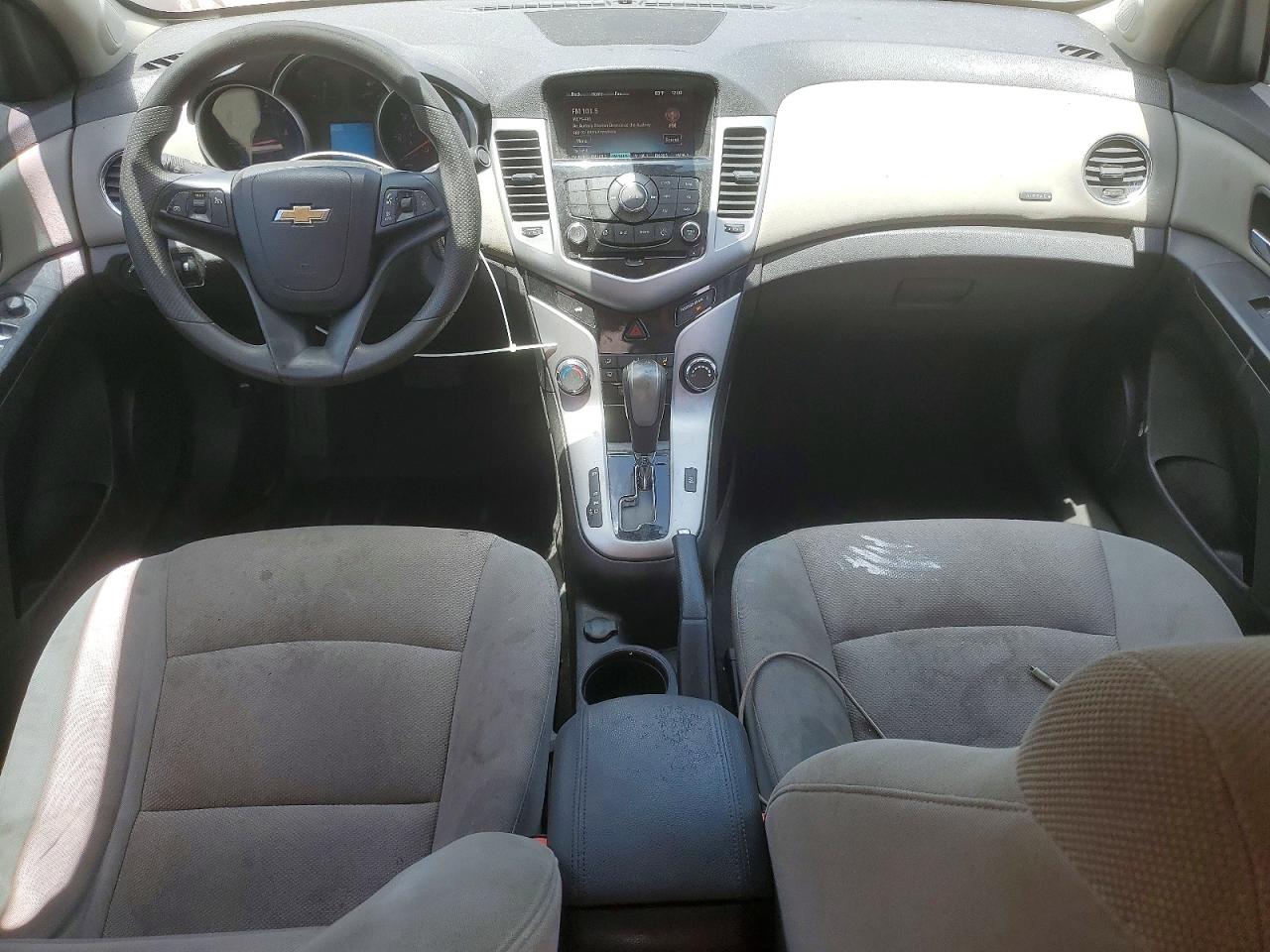 2015 CHEVROLET CRUZE LT photo 15