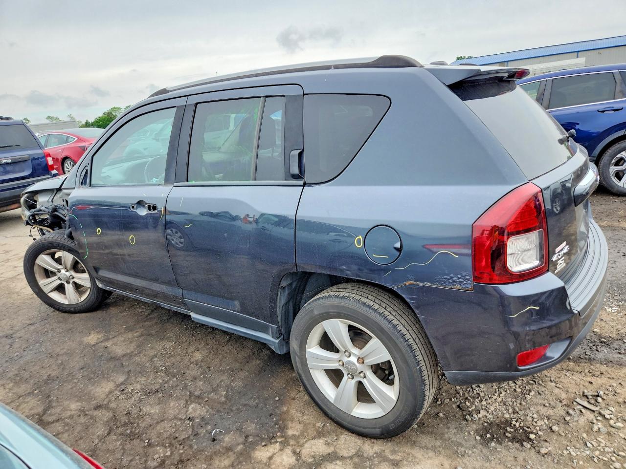 2016 JEEP COMPASS LATITUDE photo 3