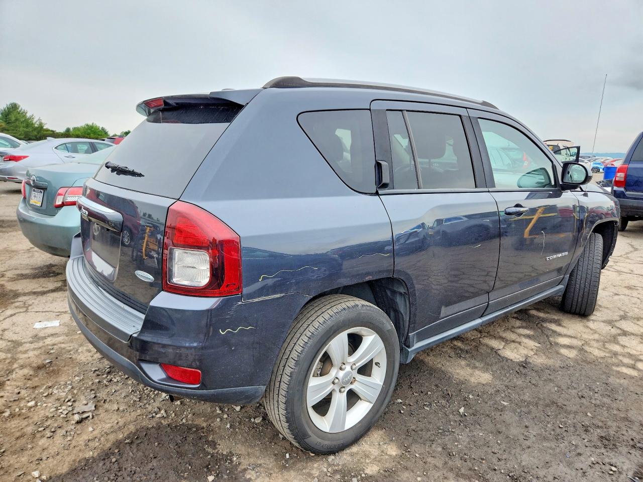 2016 JEEP COMPASS LATITUDE photo 5