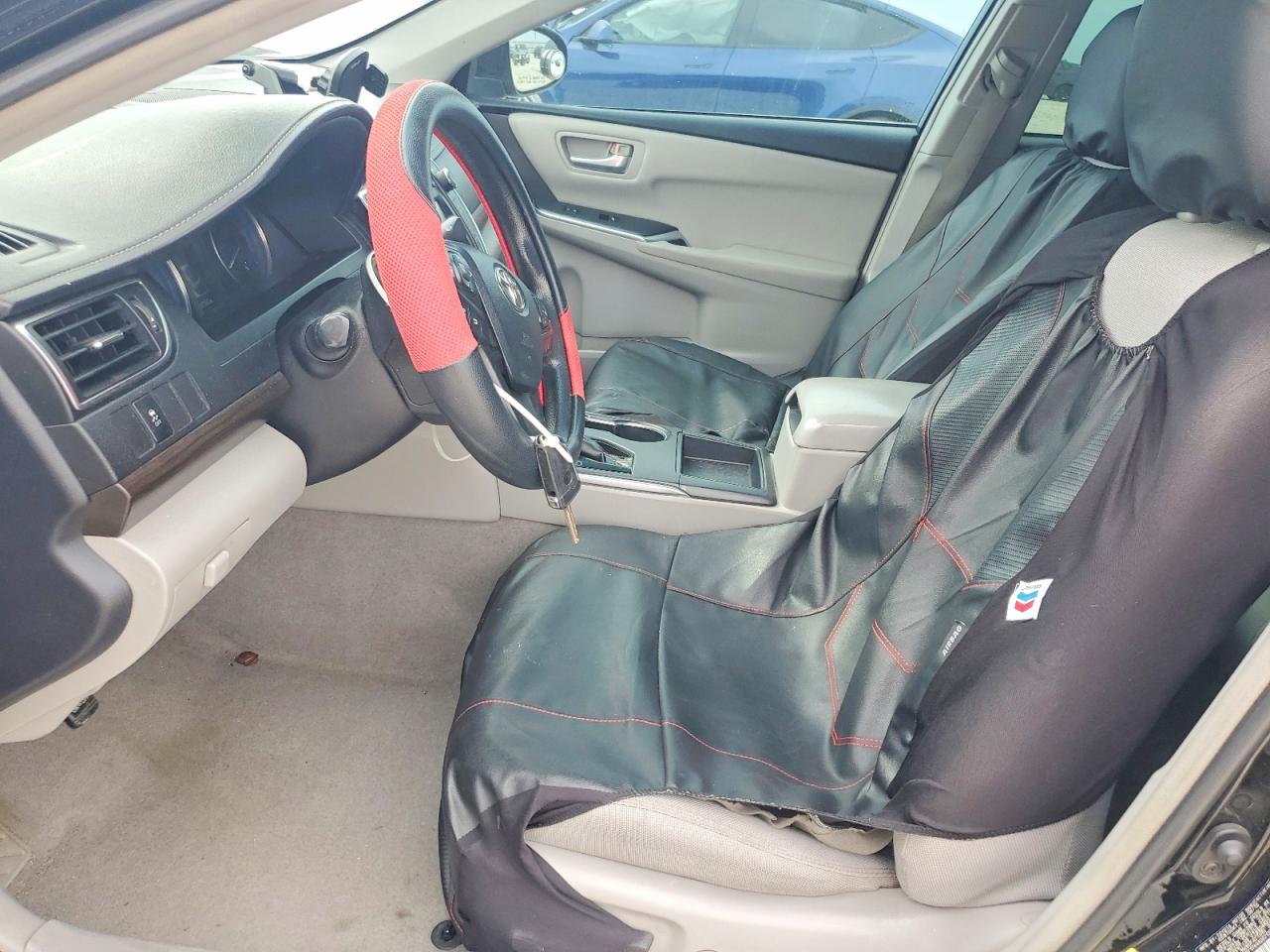 2017 TOYOTA CAMRY LE photo 19