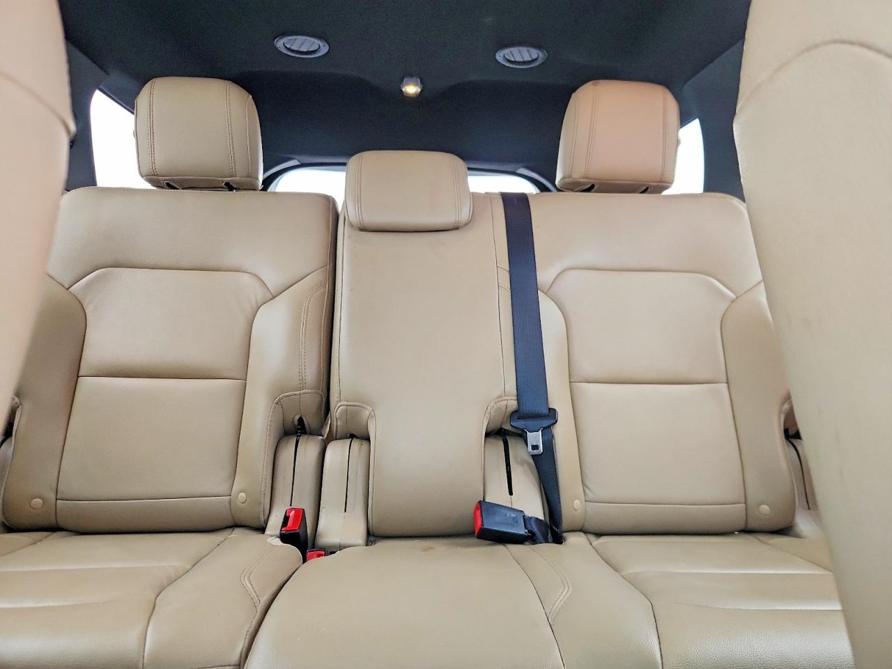 2017 FORD EXPLORER XLT photo 28