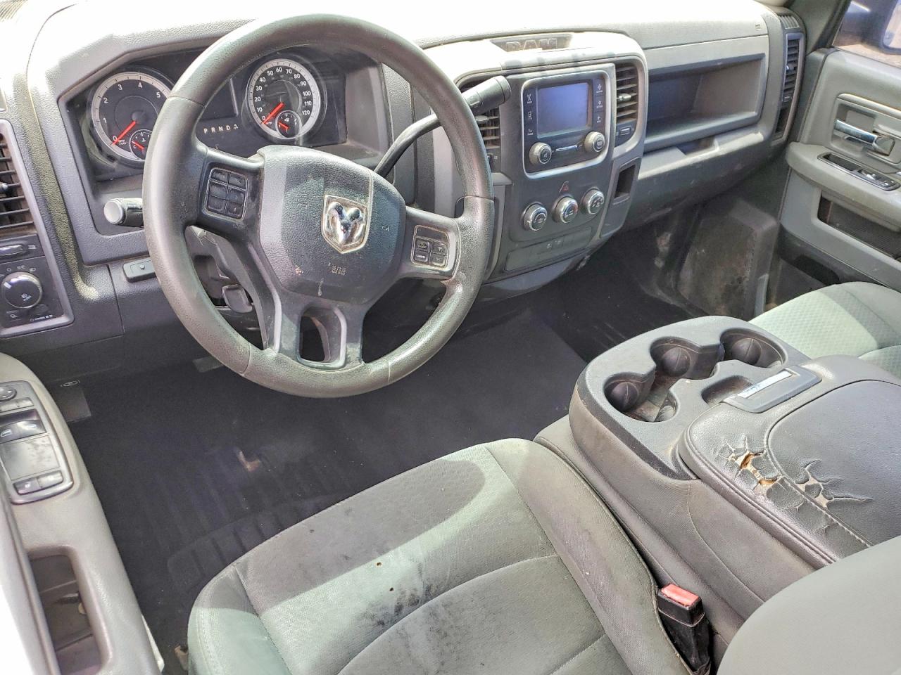 2014 RAM 1500 photo 15