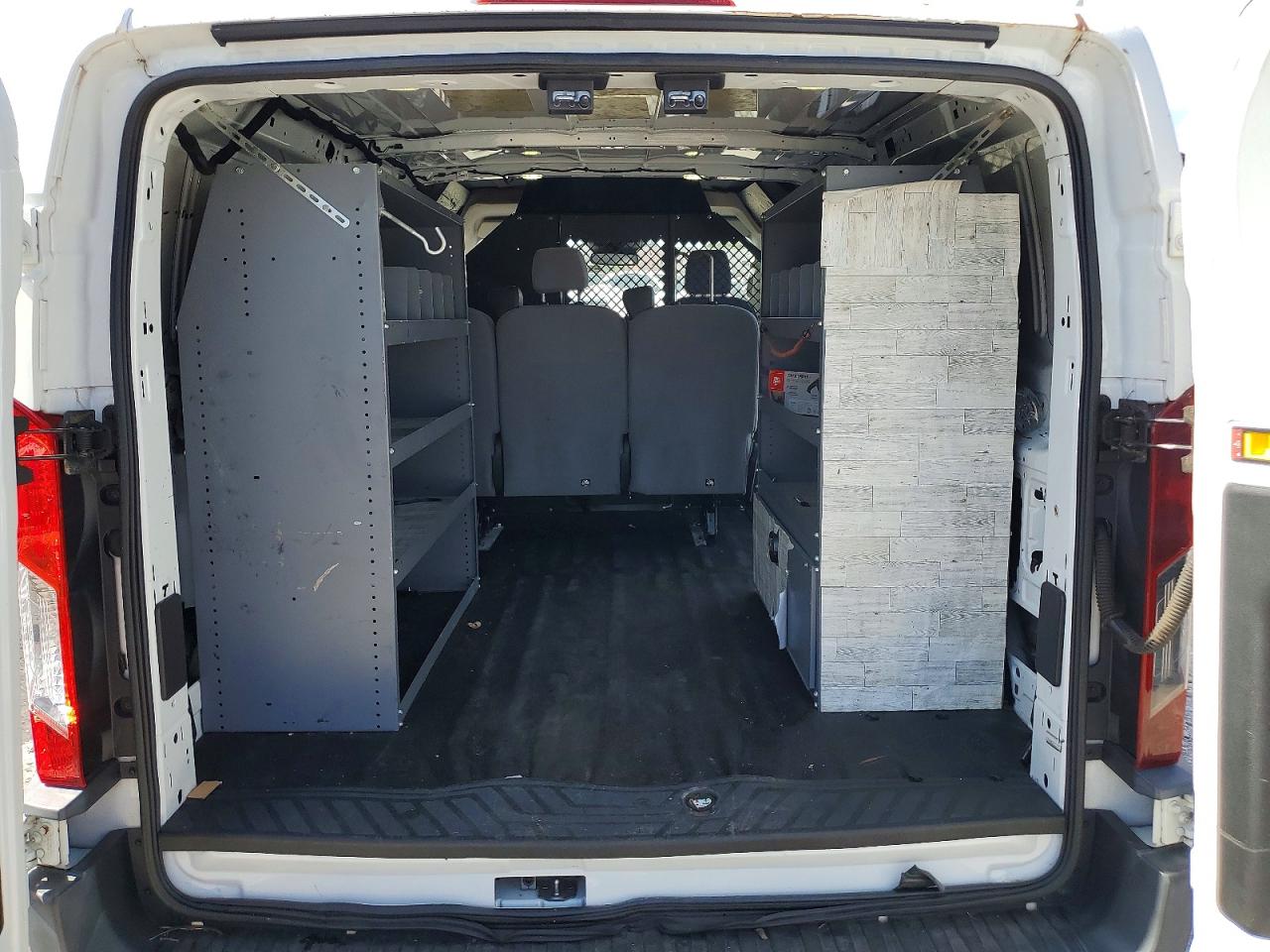 2017 FORD TRANSIT T-150 photo 28