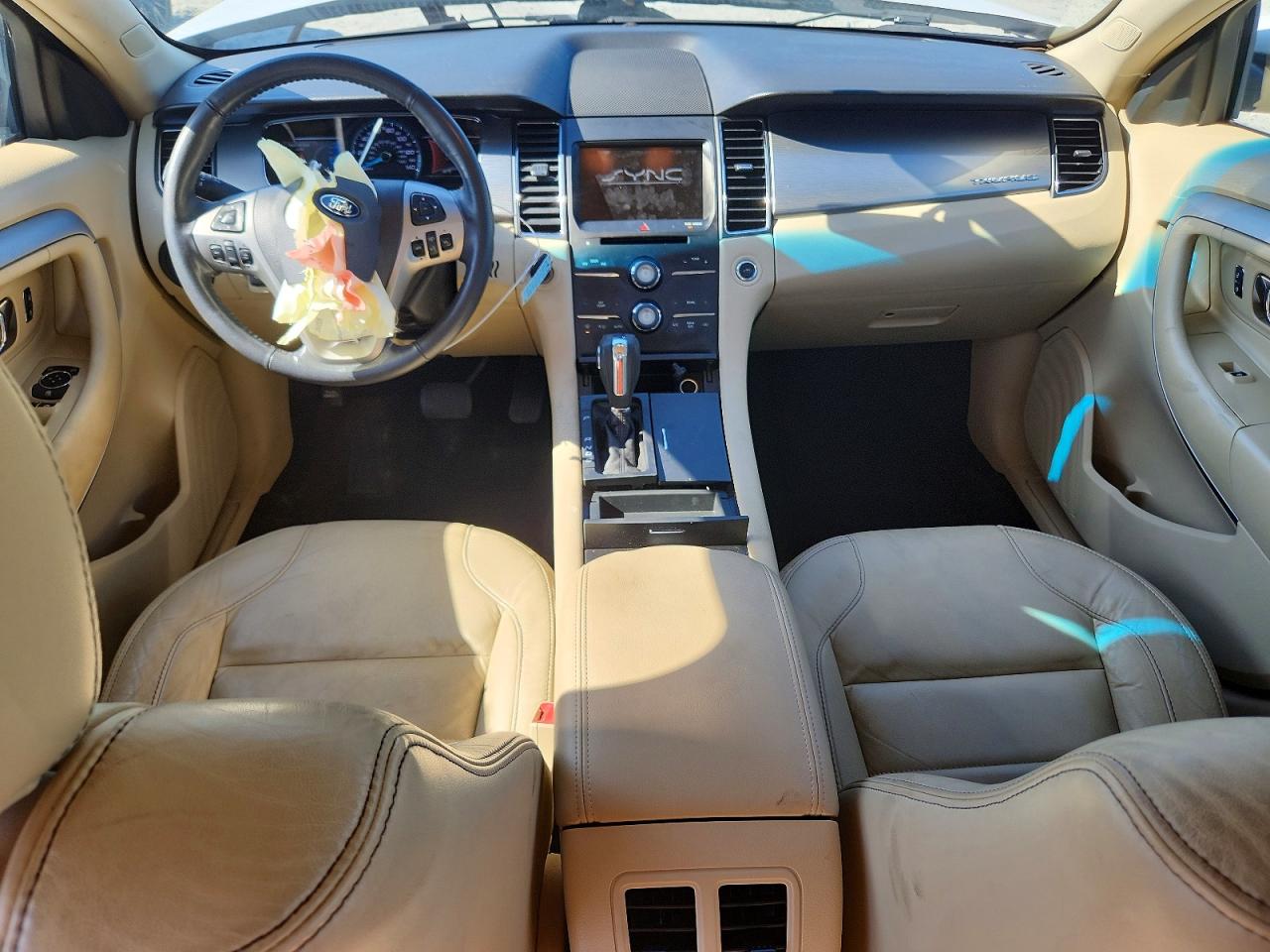 2014 FORD TAURUS SEL photo 8