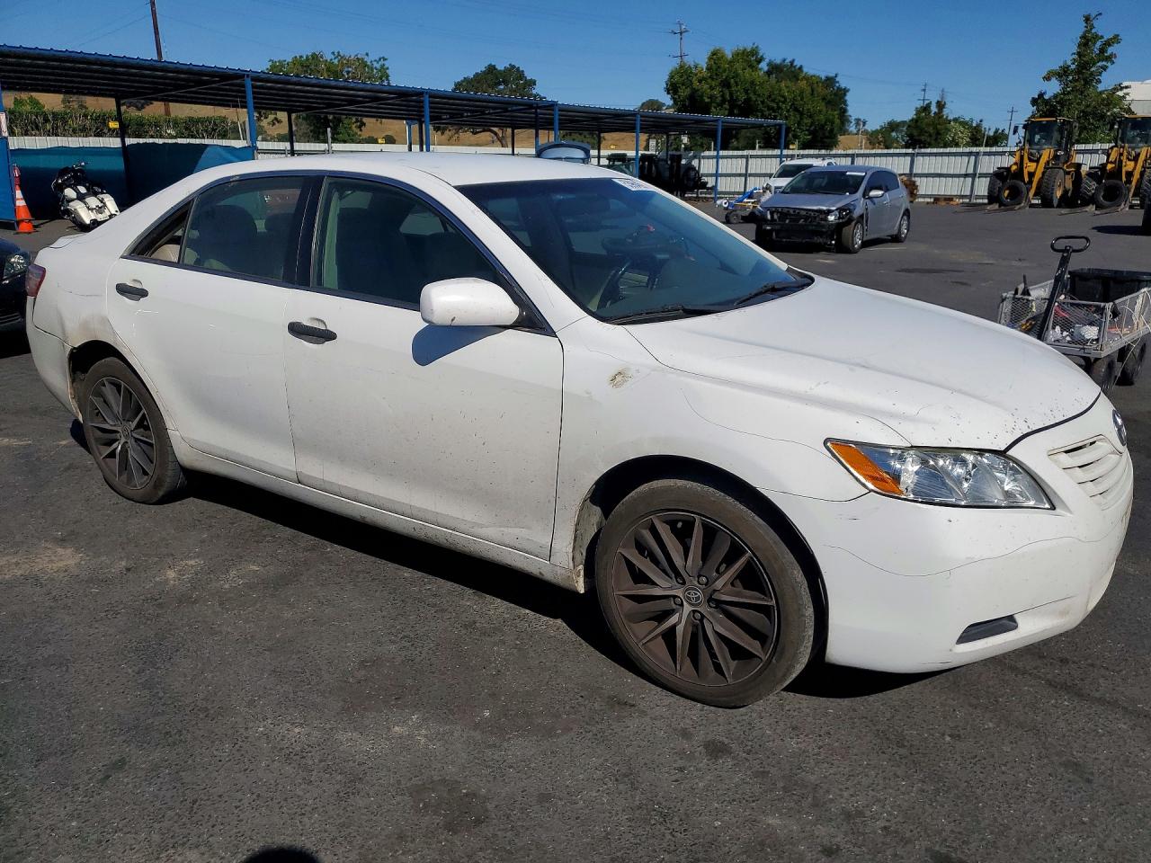 2007 TOYOTA CAMRY LE photo 4