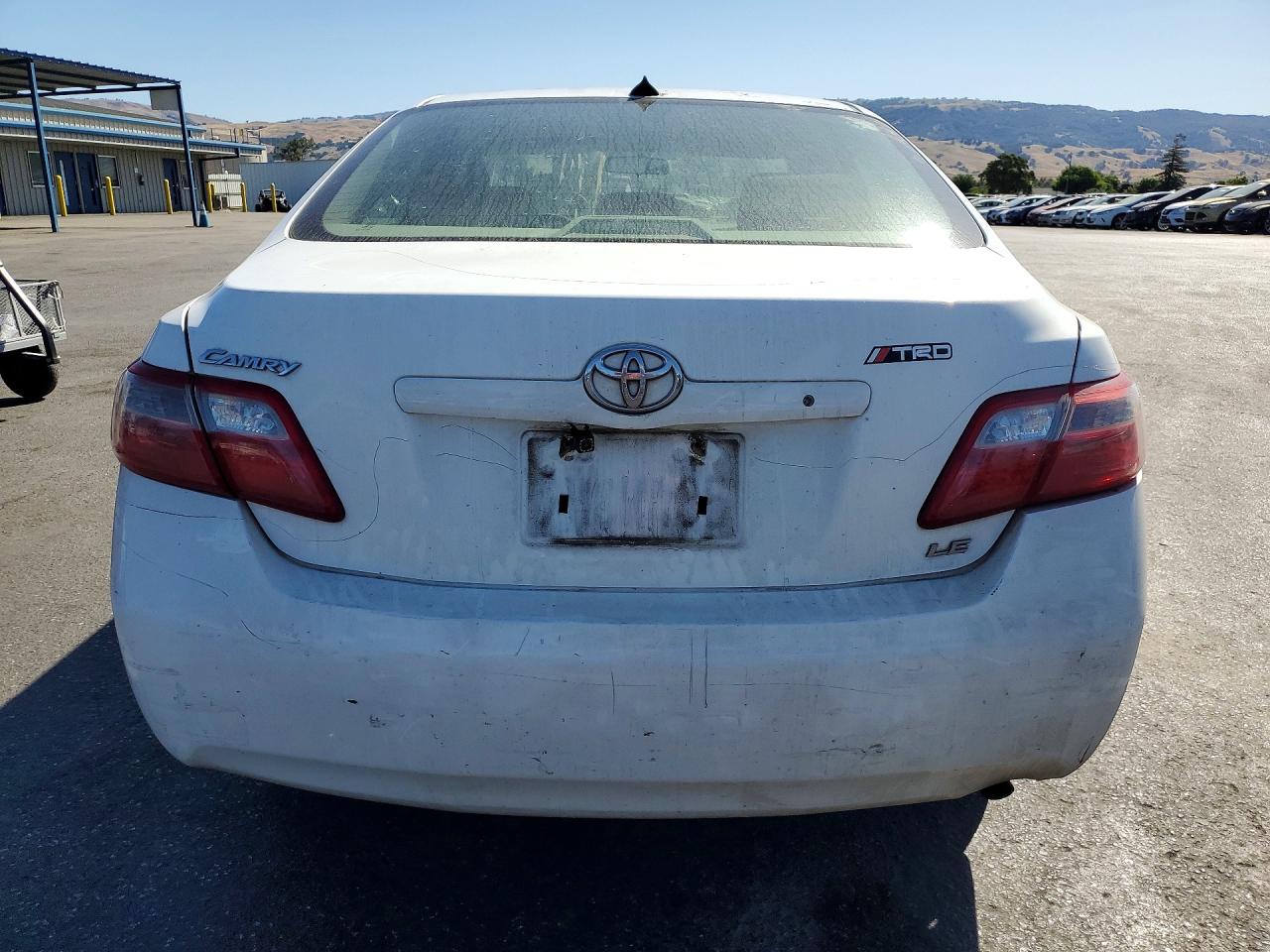 2007 TOYOTA CAMRY LE photo 6