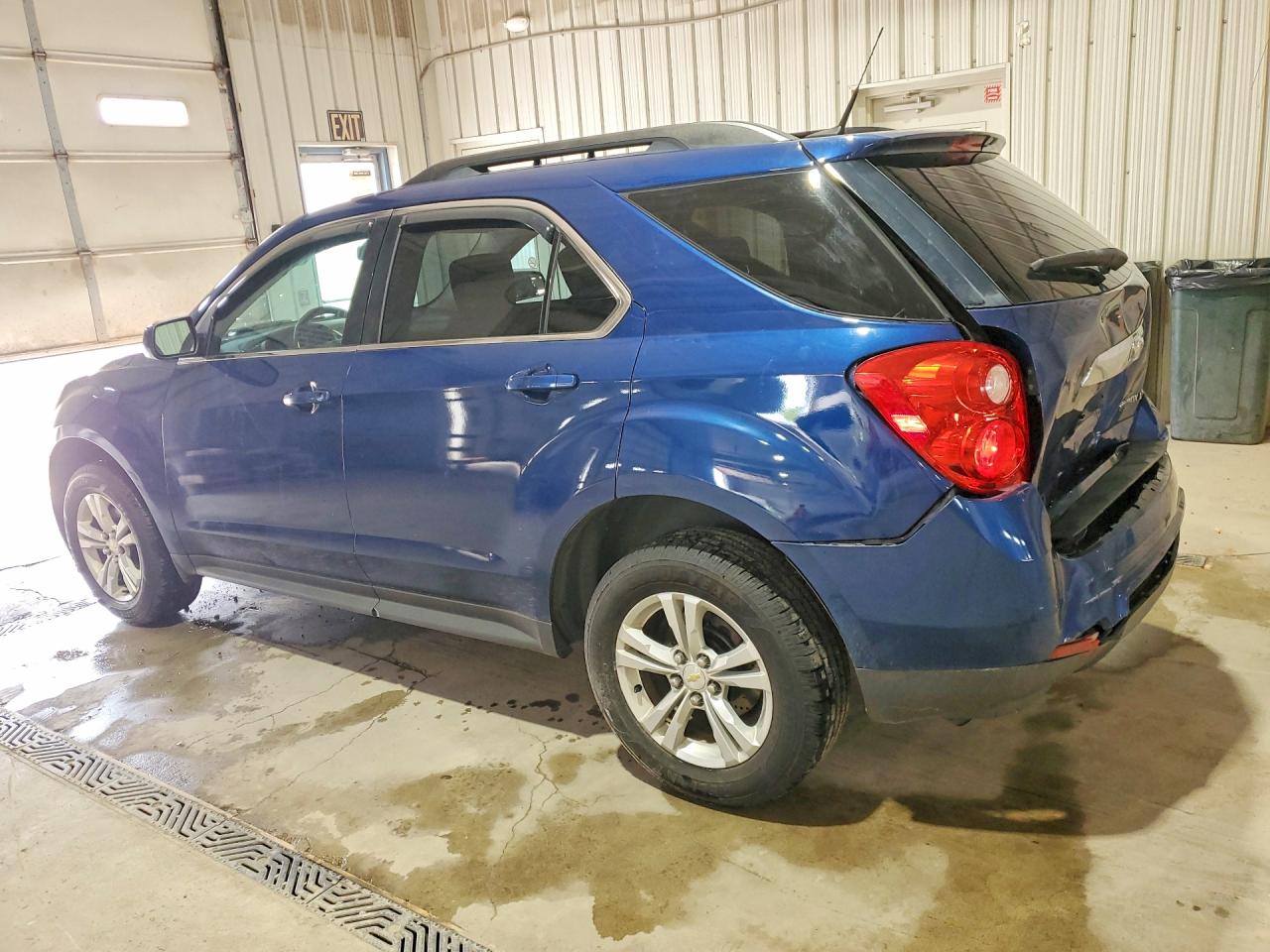 2010 CHEVROLET EQUINOX LT photo 4