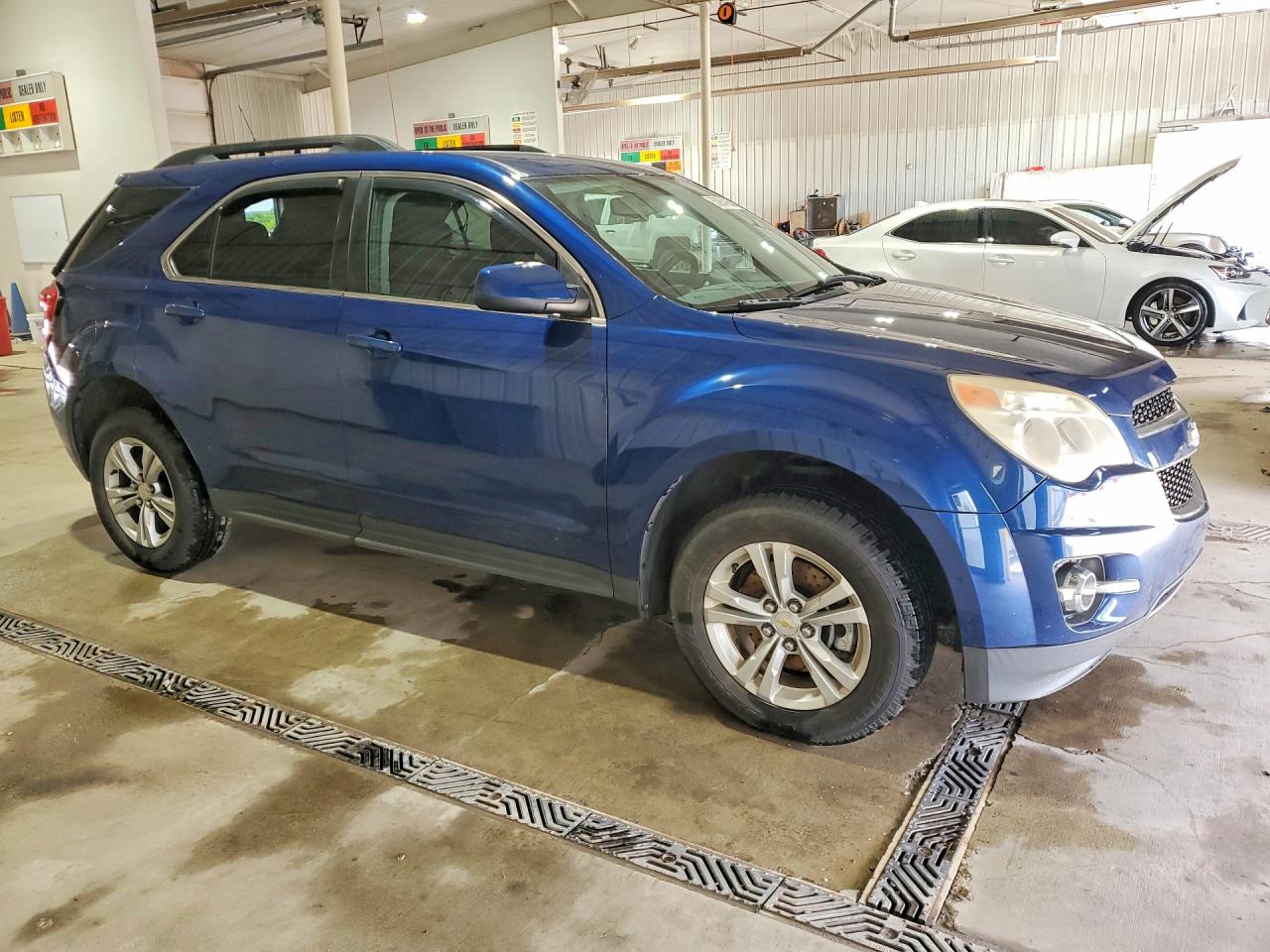 2010 CHEVROLET EQUINOX LT photo 10
