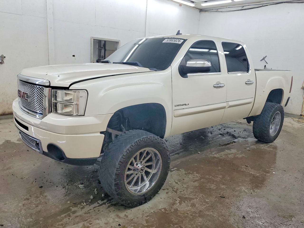 2011 GMC SIERRA