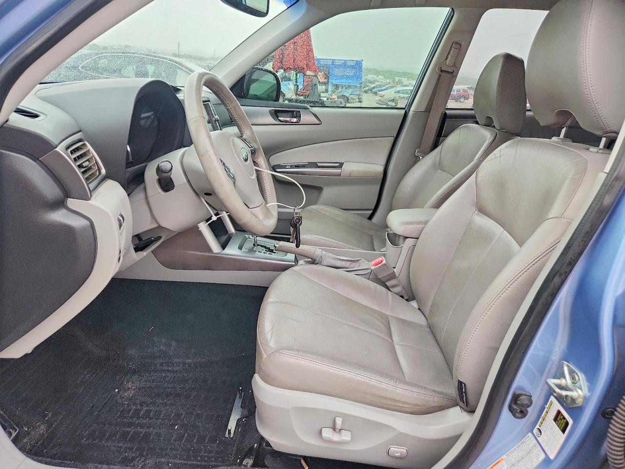 2011 SUBARU FORESTER LIMITED photo 7