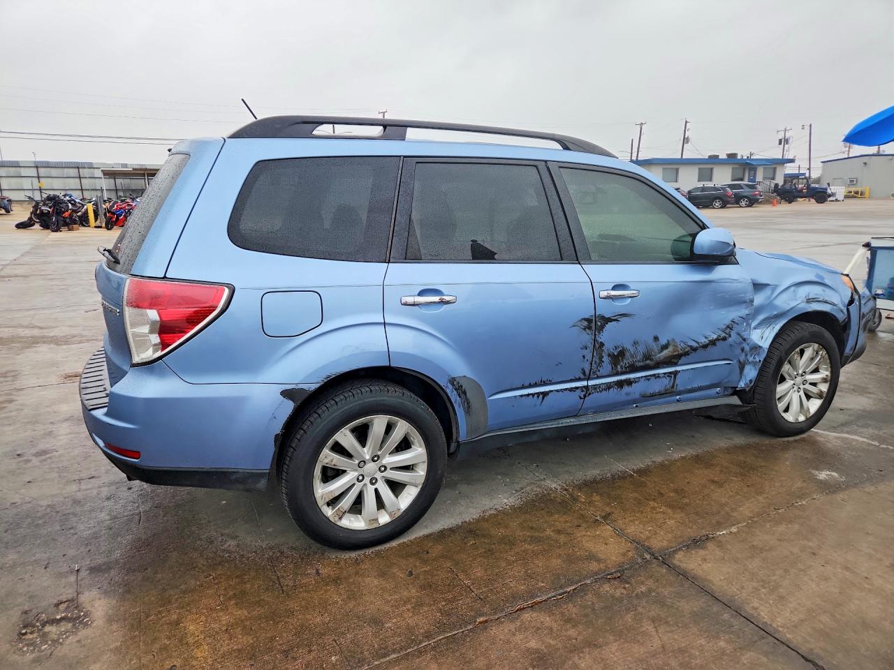 2011 SUBARU FORESTER LIMITED photo 3