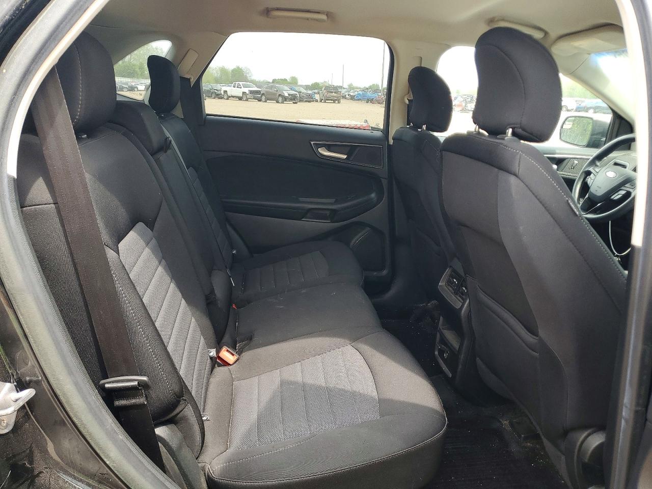 2018 FORD EDGE SE photo 31