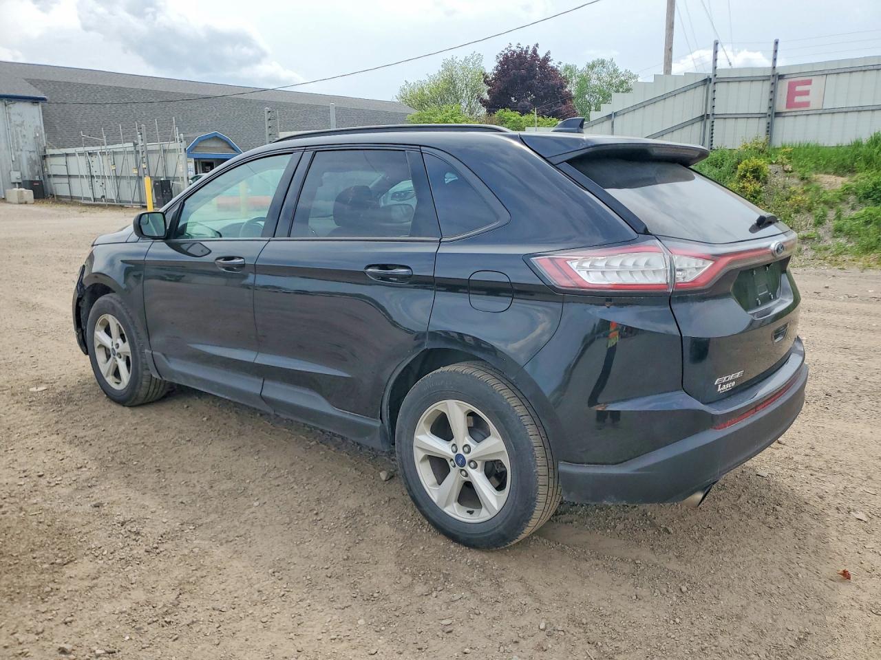 2018 FORD EDGE SE photo 4