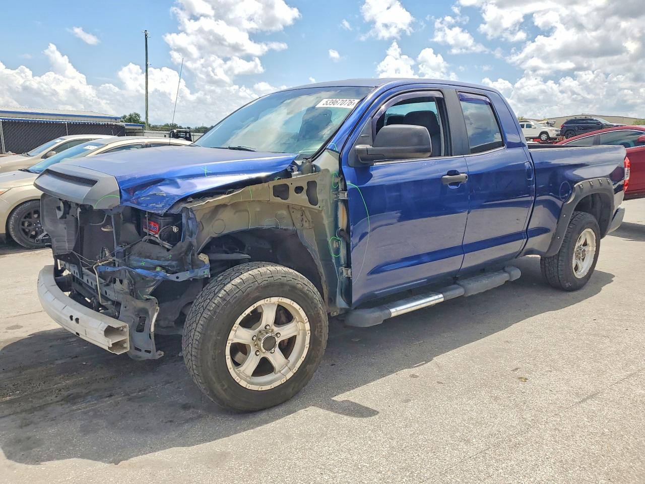 2014 TOYOTA TUNDRA
