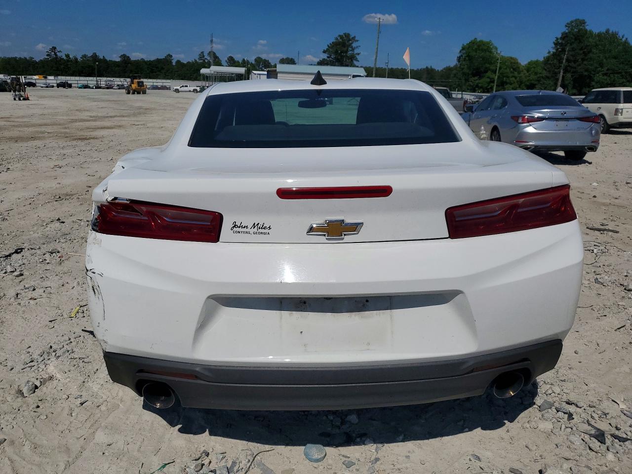 2017 CHEVROLET CAMARO LT photo 16