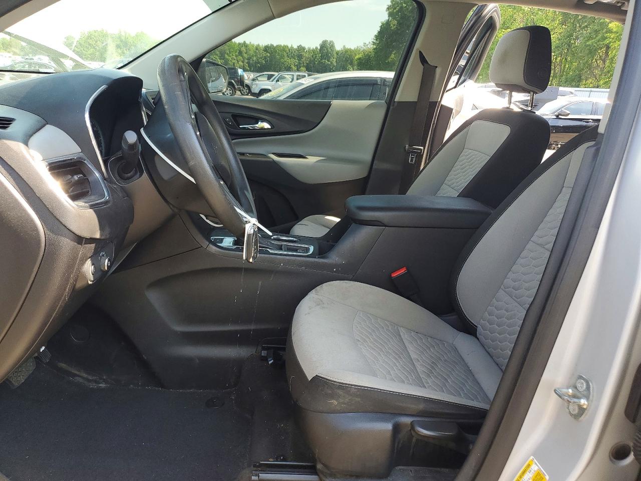 2018 CHEVROLET EQUINOX LS photo 19