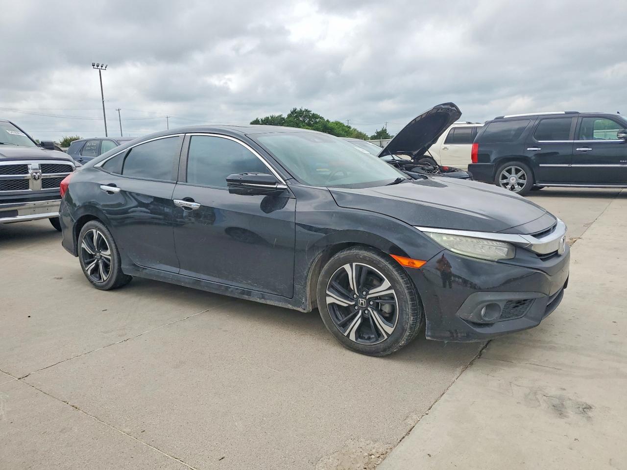 2016 HONDA CIVIC TOURING photo 10