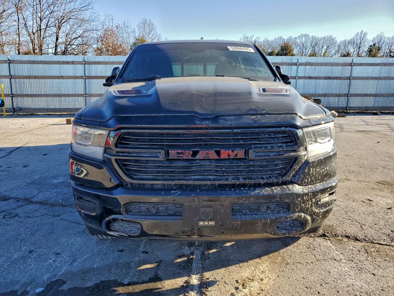 2019 RAM 1500 LARAMIE photo 5