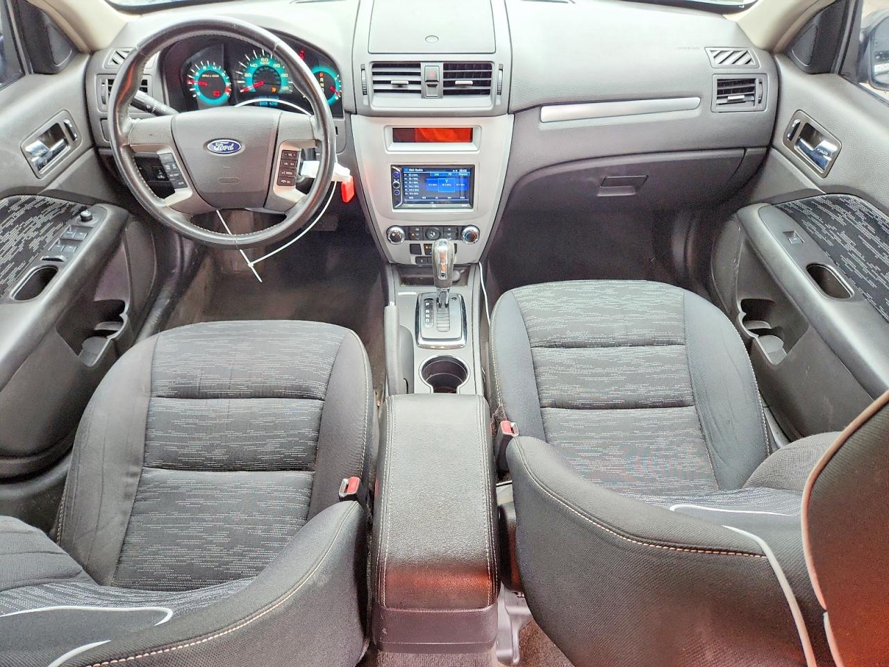 2010 FORD FUSION SE photo 15