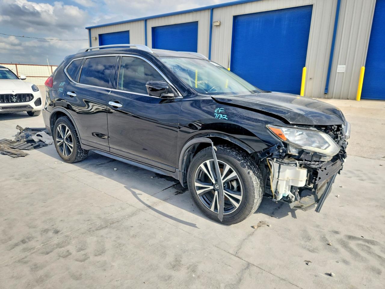 2019 NISSAN ROGUE SV photo 10