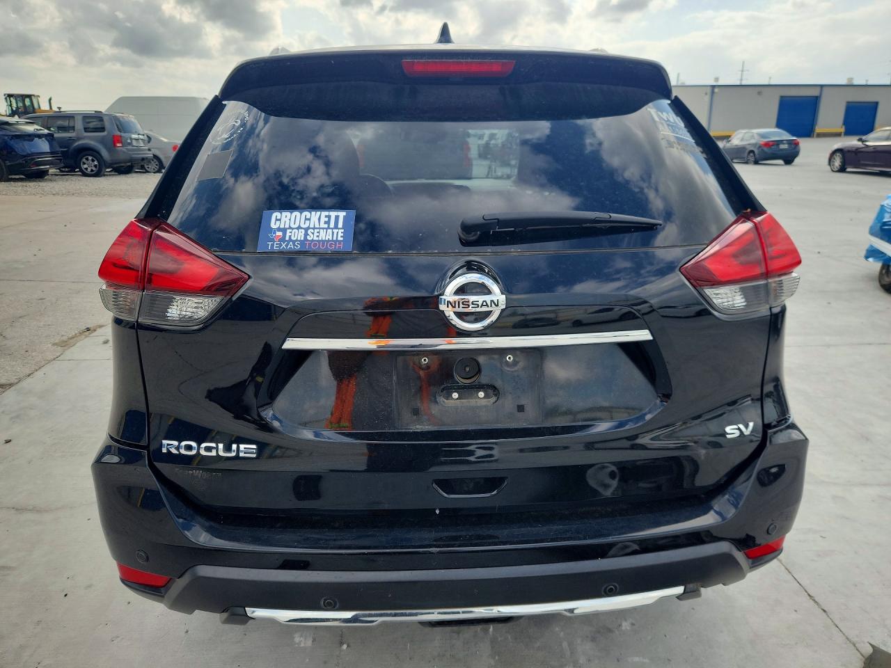 2019 NISSAN ROGUE SV photo 16