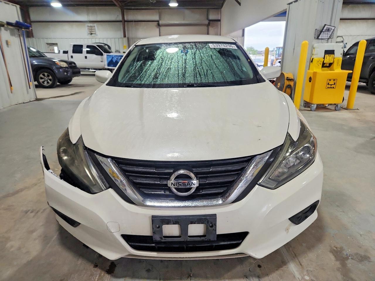 2018 NISSAN ALTIMA 2.5 SR photo 9
