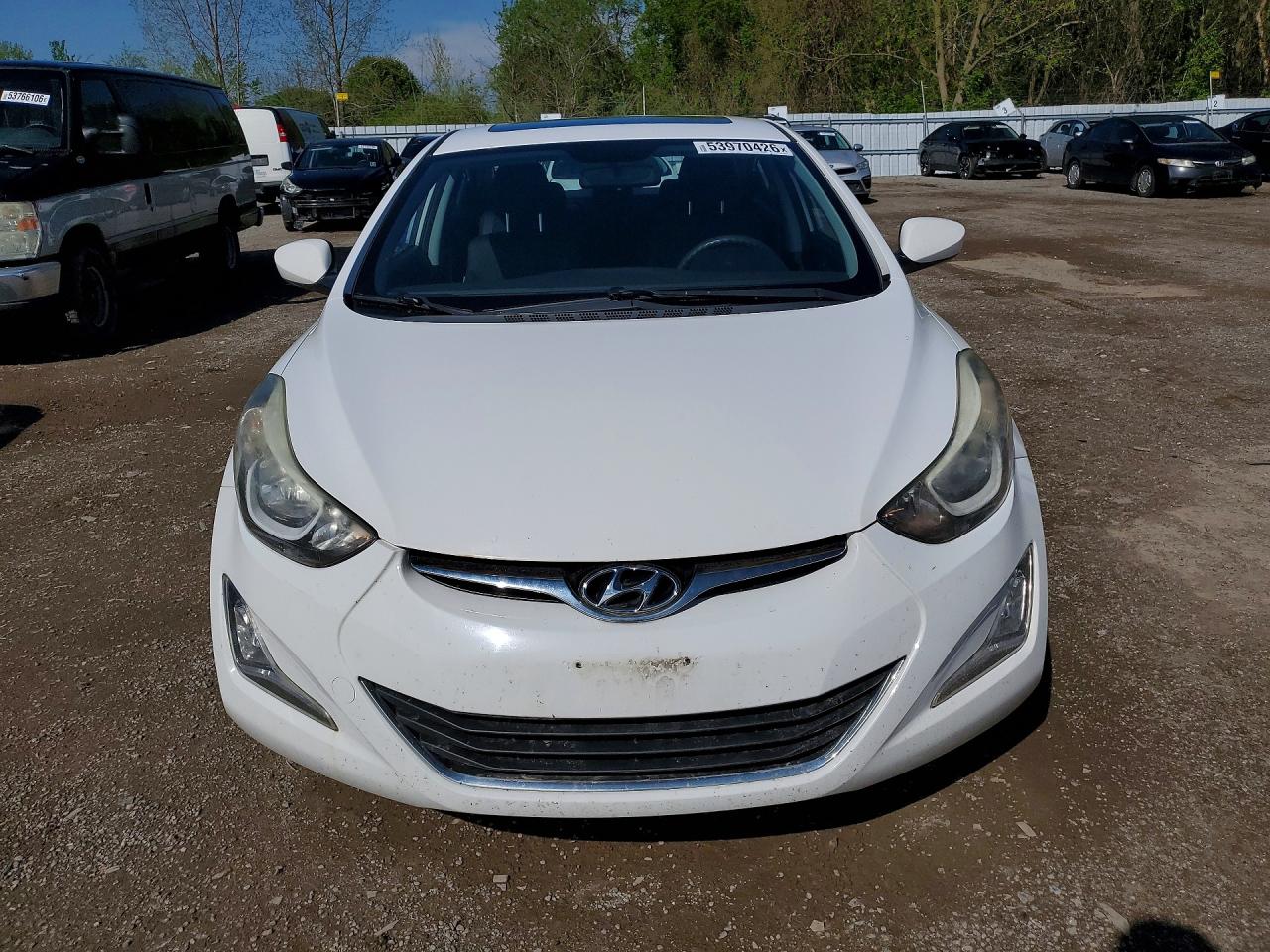 2016 HYUNDAI ELANTRA SE photo 9