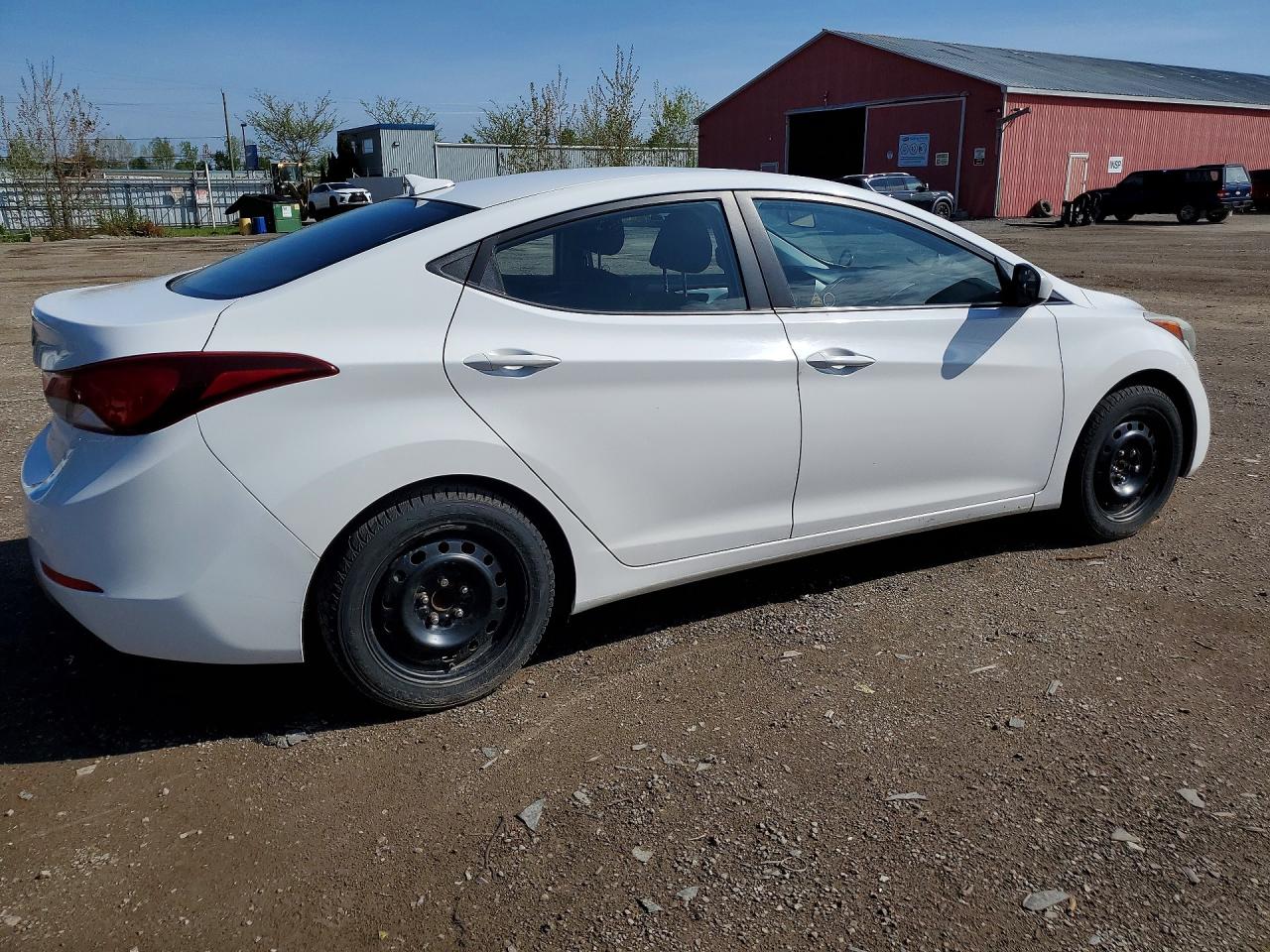 2016 HYUNDAI ELANTRA SE photo 5