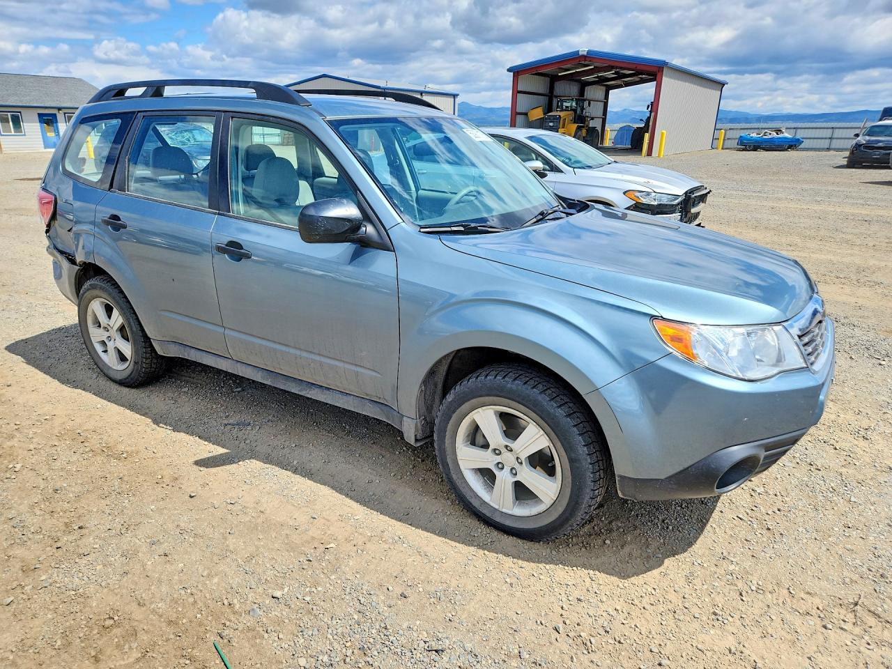2010 SUBARU FORESTER XS photo 10
