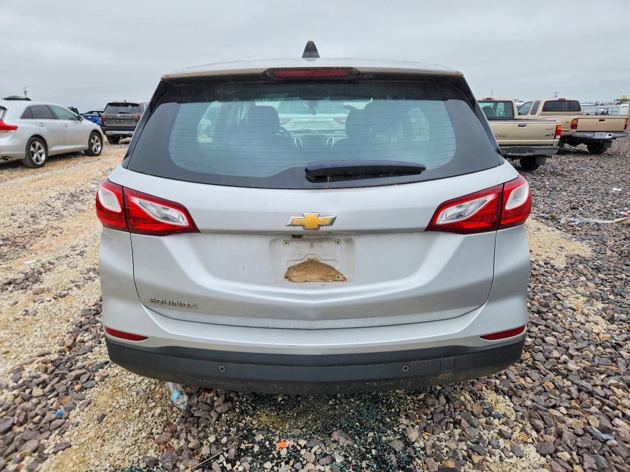 2020 CHEVROLET EQUINOX photo 6
