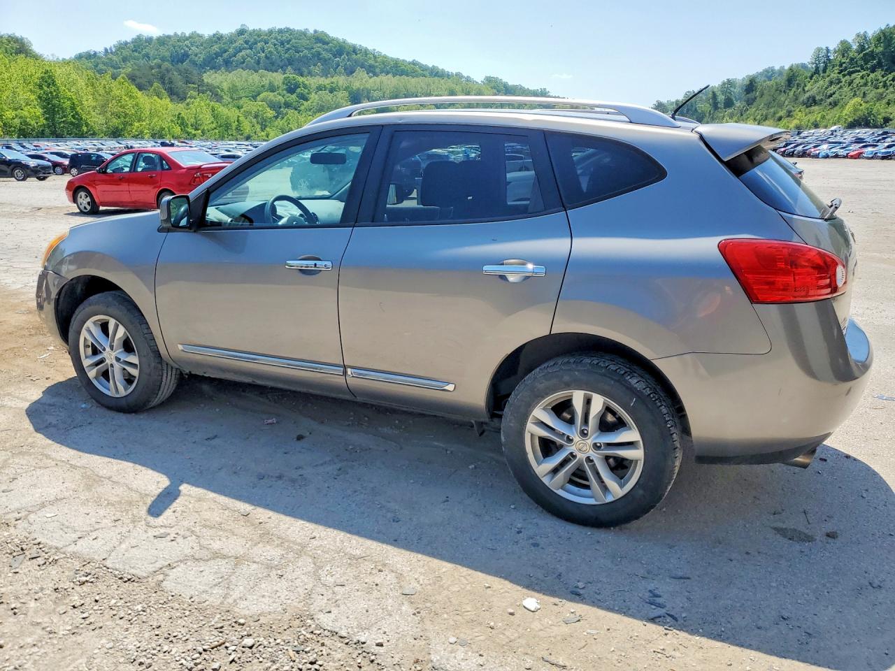 2013 NISSAN ROGUE S photo 3